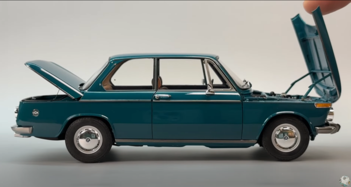 BMW 2002 ti 1/24 HASEGAWA